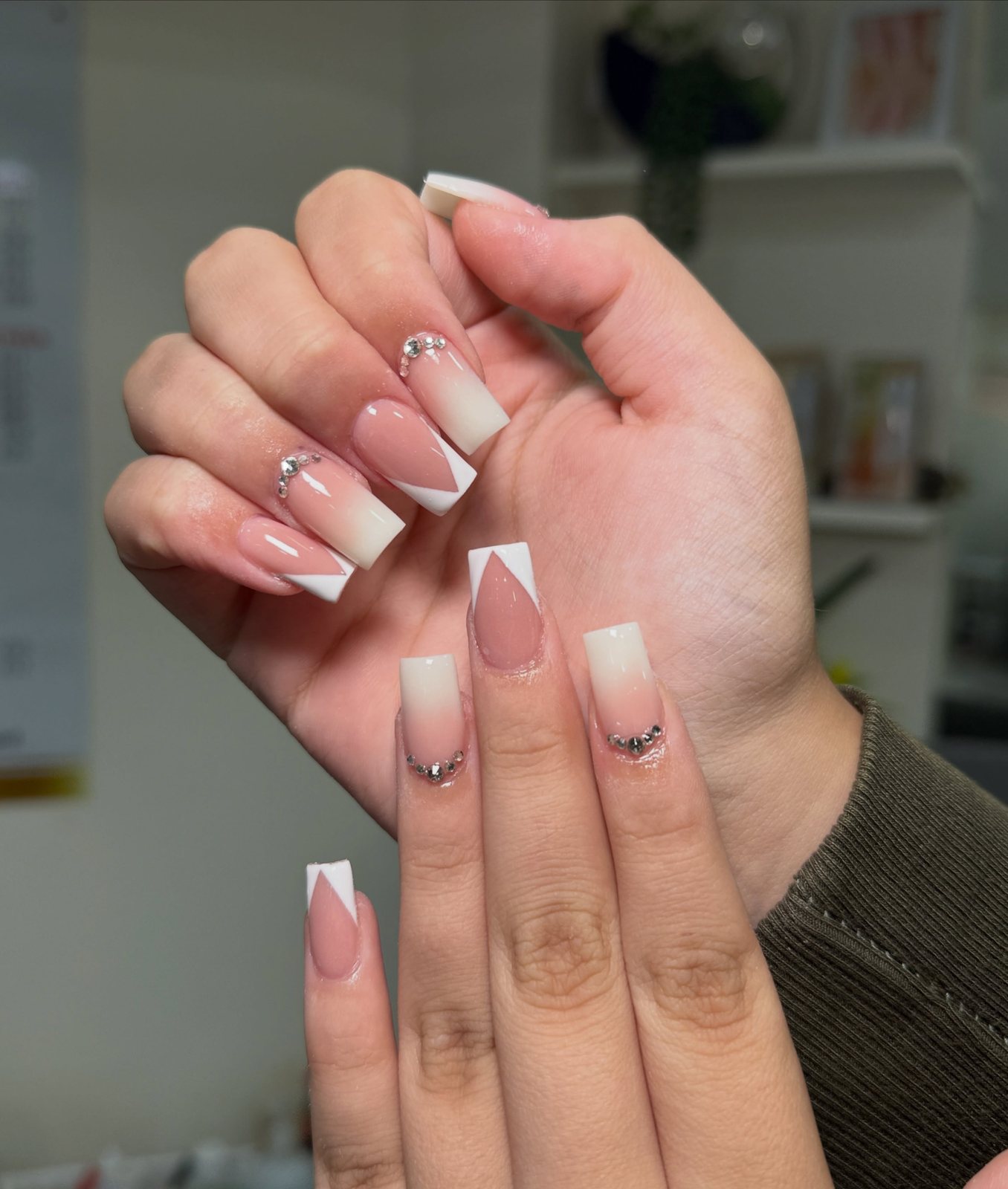 Nail Lounge Ashford – nails